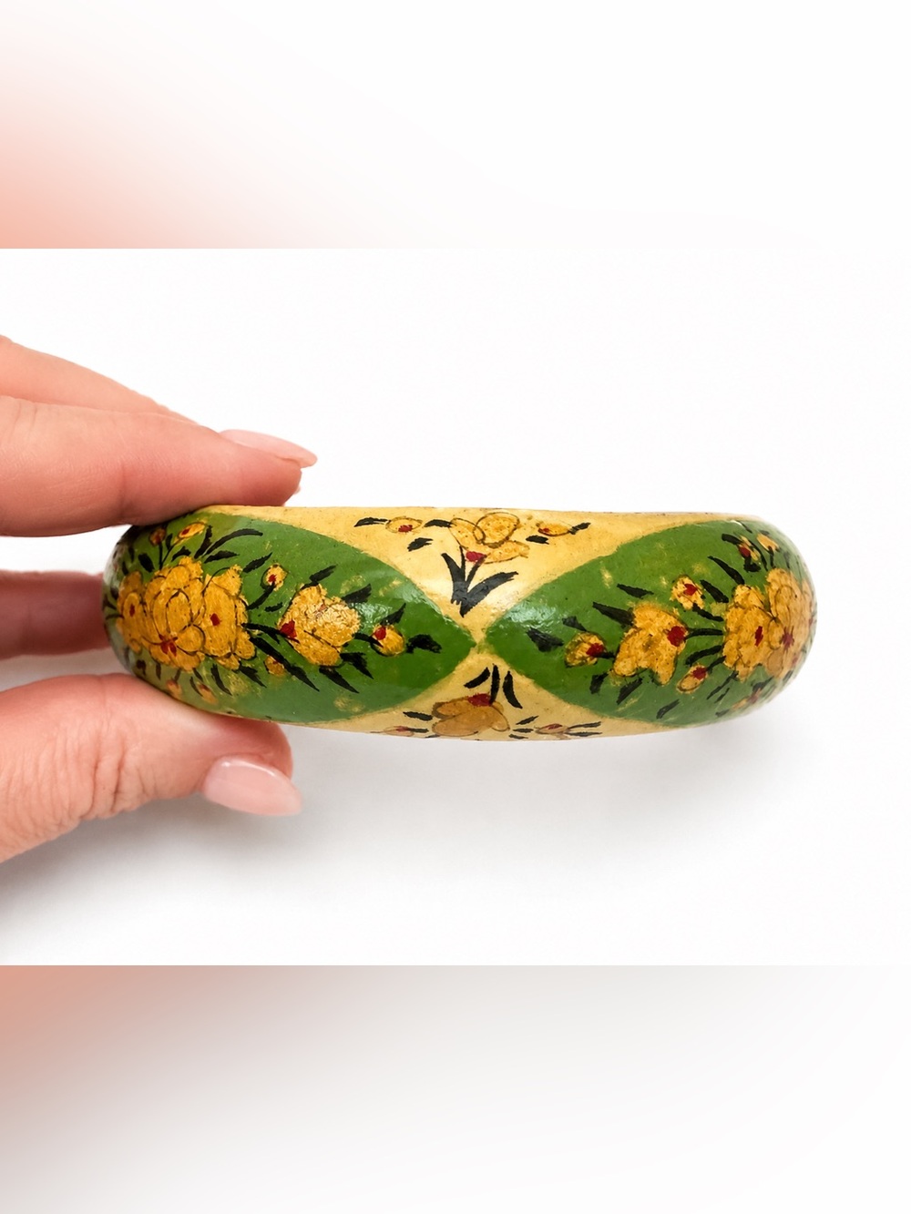 Vintage Hand Painted Wooden‎ Floral Bangle Bracelet Green Gold Boho Cottagecore - Picture 3 of 6